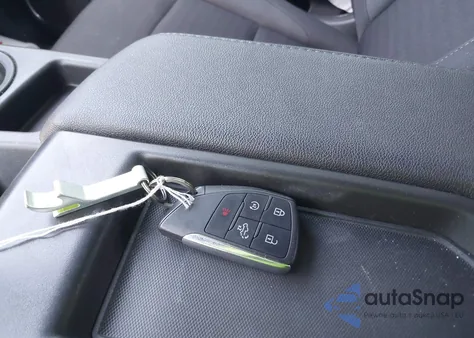 2023 Chevrolet Silverado K1500 Rst from USA, damaged, VIN 2GCUDEED8P1136793